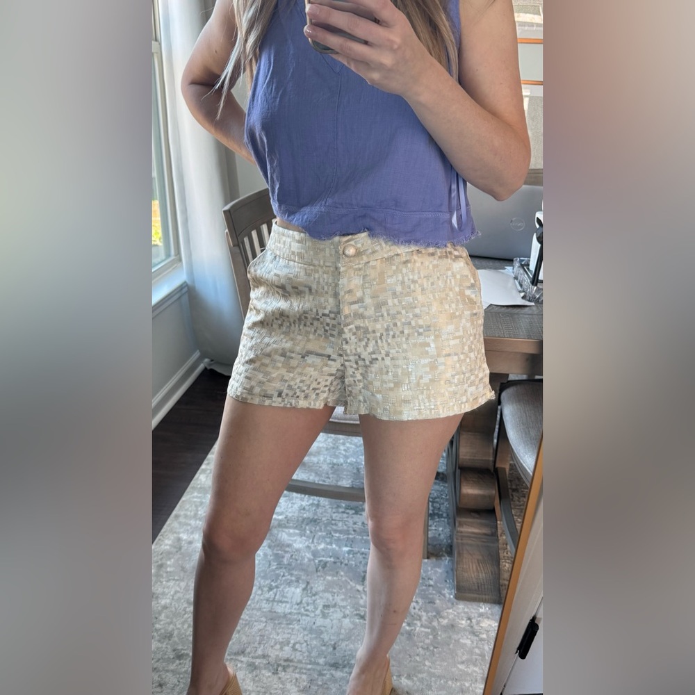Women's Cream Patterned Metallic Boutique Shorts - Picture 4 of 16